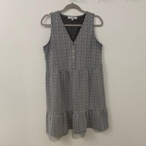 Black and White Sleeveless Dress